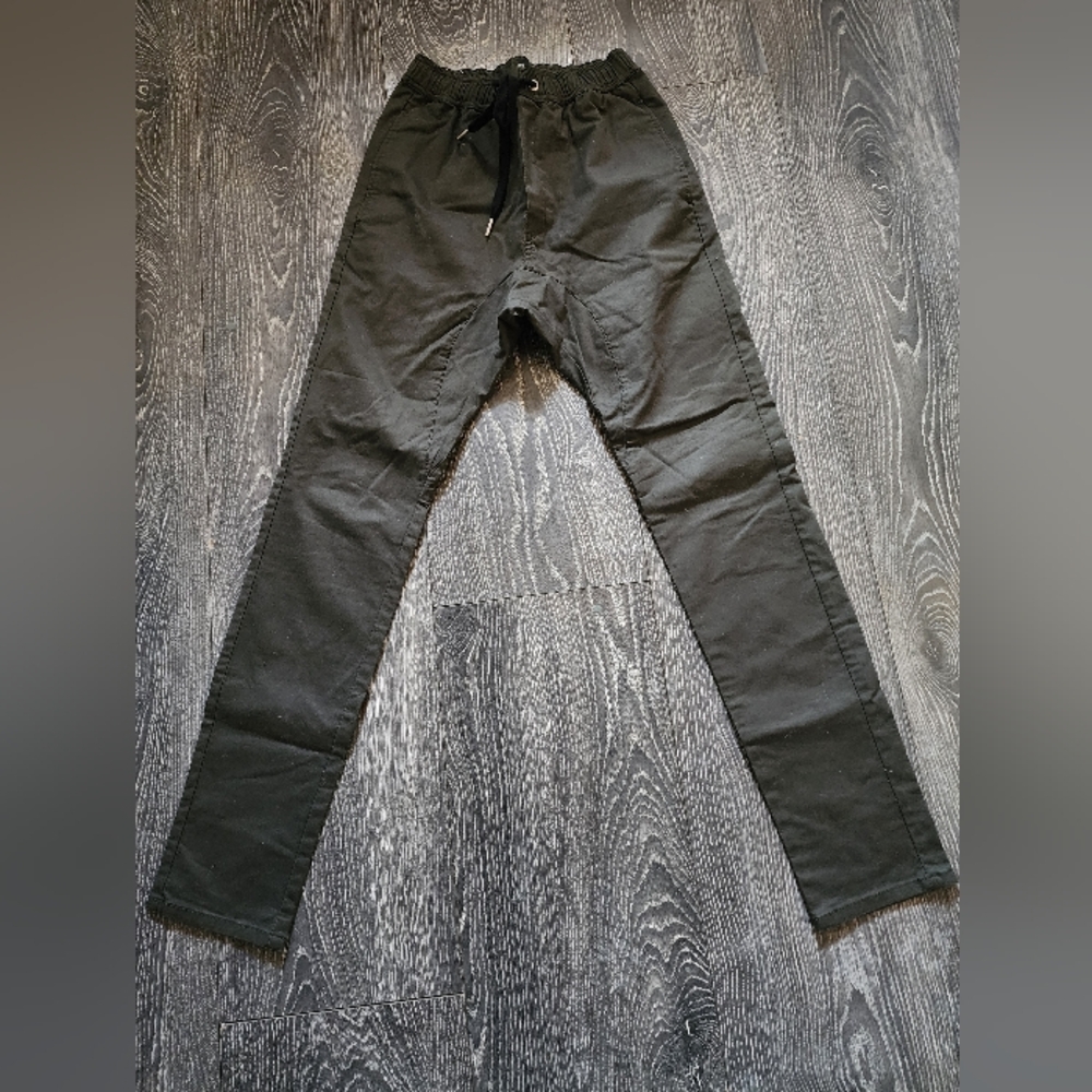 Zanrobe Surehot Chino- DK Army